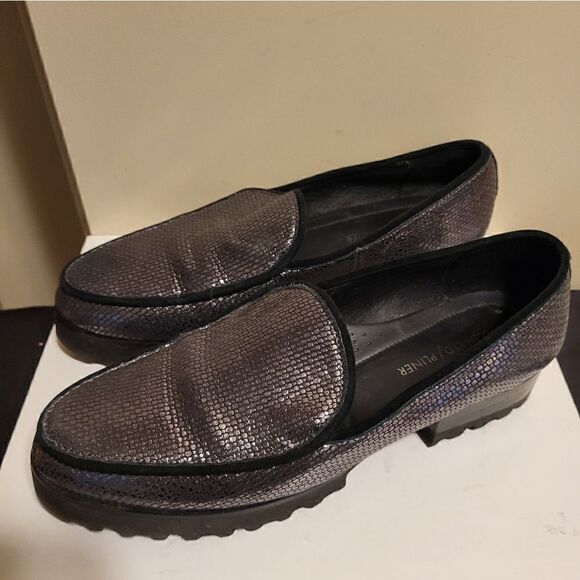 Donald J. Pliner "Elen" Gray/Silvr Pebble Metallic Leather Loafers sz.8 Ret $200 - Picture 2 of 8